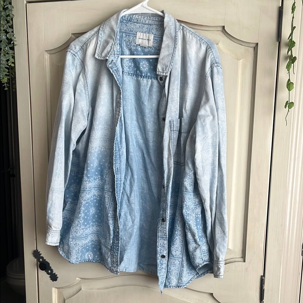 American Eagle Button Top Western Pattern Size Large